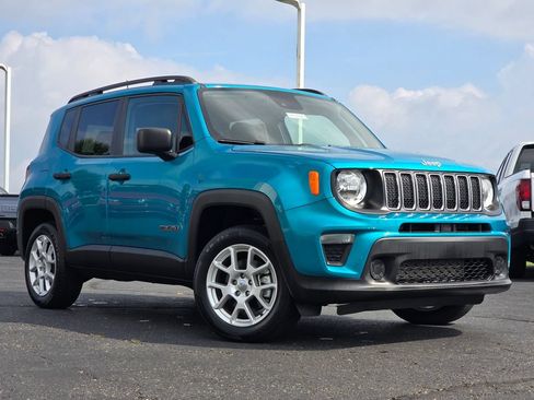 Used 2021 Jeep Renegade Sport w/ Sport Appearance Group AWD/4WD image 1