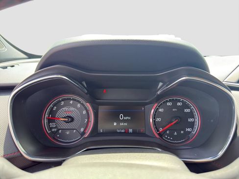Used 2023 Chevrolet TrailBlazer RS w/ Sun and Liftgate Package AWD/4WD image 11