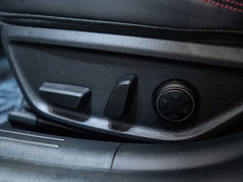 Used 2023 Genesis G70 2.0T w/ Sport Prestige Package AWD/4WD image 21