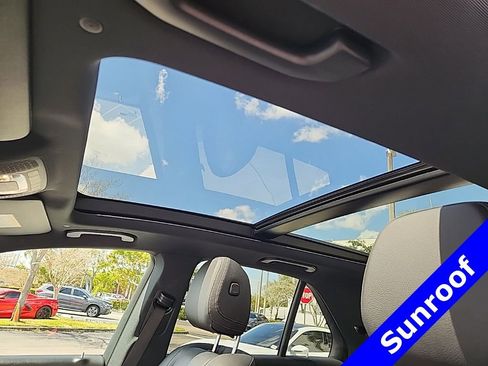 Used 2025 Mercedes-Benz GLE 350 4MATIC image 5