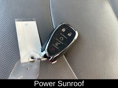 Used 2020 Chevrolet Equinox Premier image 29