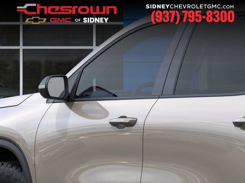 New 2026 Chevrolet Traverse Z71 w/ Enhanced Driving Package AWD/4WD image 12