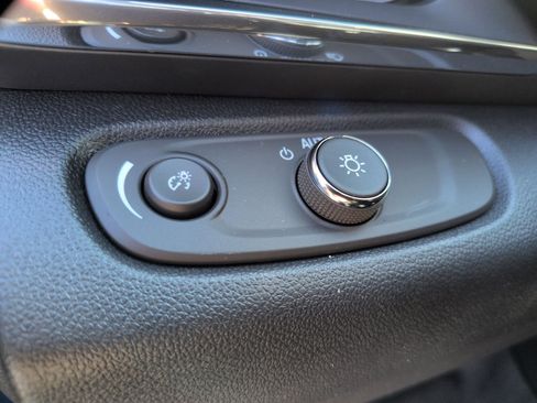 New 2026 Buick Envista Preferred w/ Convenience I Package FWD image 17