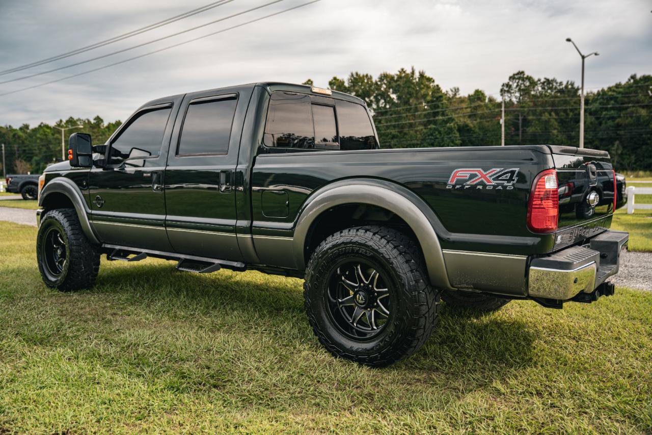 Used 2013 Ford F250 Lariat w/ Lariat Ultimate Pkg AWD/4WD image 4