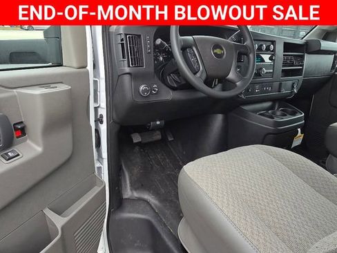 New 2024 Chevrolet Express 3500 w/ Power Convenience Package image 14