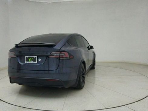 Used 2022 Tesla Model X image 68