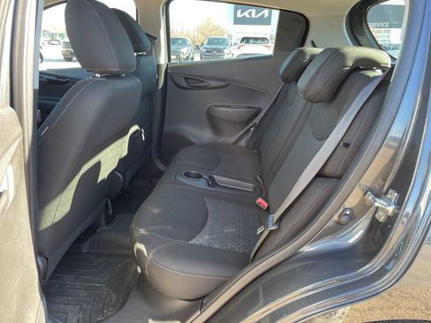 Used 2021 Chevrolet Spark LT image 10