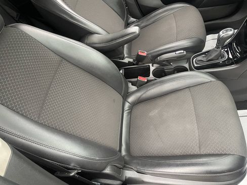 Used 2019 Buick Encore Preferred w/ Safety Package FWD image 16