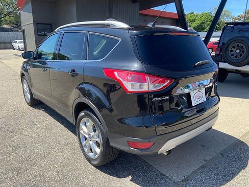 Used 2015 Ford Escape Titanium AWD/4WD image 2