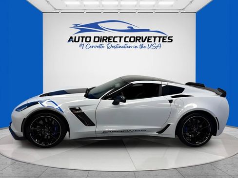 Used 2018 Chevrolet Corvette Z06 w/ Carbon 65 Edition RWD image 7