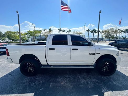 Used 2017 RAM 1500 Express w/ Express Value Package RWD image 8