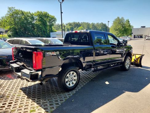 Used 2024 Ford F250 XLT w/ Snow Plow Prep Package AWD/4WD image 5