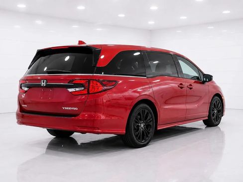 Used 2025 Honda Odyssey Sport-L image 5