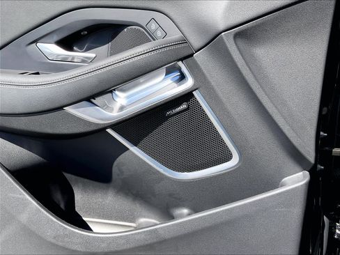 Used 2024 Jaguar E-PACE R-Dynamic SE image 35