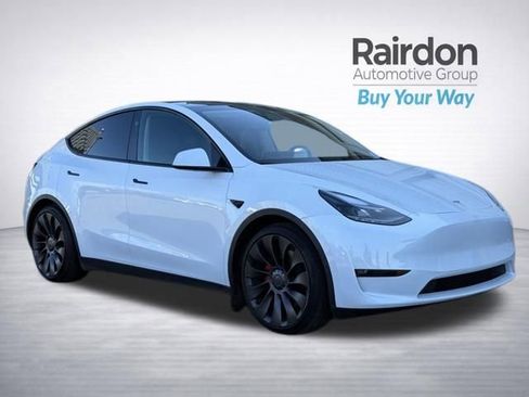 Used 2024 Tesla Model Y Performance image 1