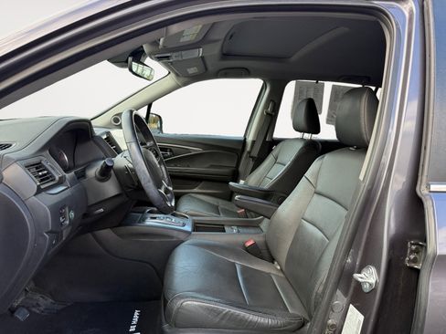 Used 2021 Honda Pilot Special Edition image 10