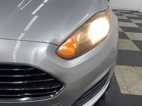 Used 2018 Ford Fiesta SE FWD image 26