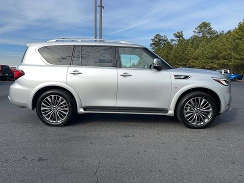 Used 2018 INFINITI QX80 w/ Driver Assistance Package image 4