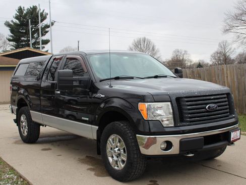 Used 2012 Ford F150 XLT w/ XLT Chrome Pkg image 2