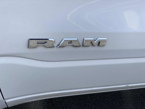 Used 2023 RAM 1500 Laramie image 15