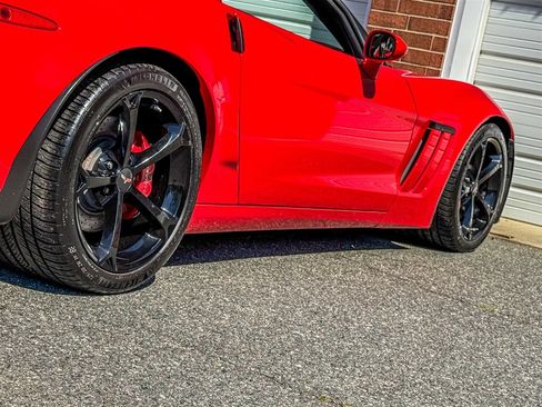 Used 2013 Chevrolet Corvette Grand Sport w/ 2LT Preferred Equipment Group image 39