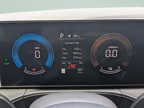 New 2026 Hyundai Santa Fe SE FWD image 30