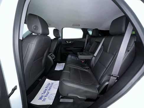 Used 2024 Chevrolet Blazer LT AWD/4WD image 25