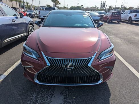 Used 2019 Lexus ES 350 Ultra Luxury w/ Accessory Package 2 image 2