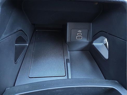 New 2025 Ford Ranger XLT w/ FX4 Off-Road Package image 15