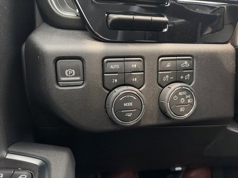 New 2026 Chevrolet Silverado 1500 LTZ image 17