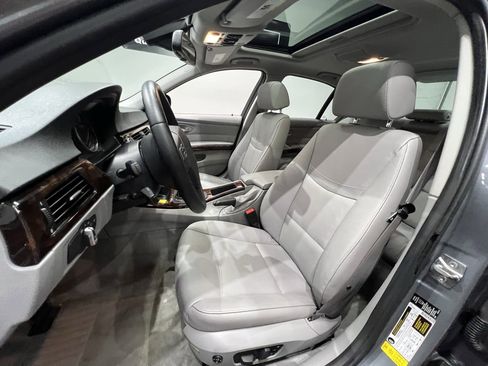 Used 2011 BMW 328i xDrive Sedan image 28