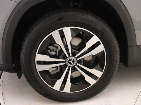 Certified 2026 Mercedes-Benz GLB 250 image 29