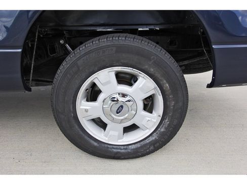 Used 2014 Ford F150 XLT w/ Equipment Group 301A Mid RWD image 29