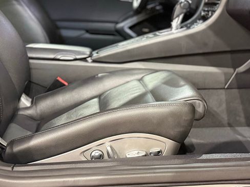 Used 2014 Porsche 911 Carrera 4S image 41