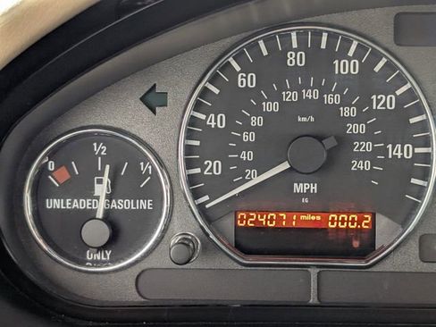 Used 1997 BMW Z3 2.8 RWD image 29