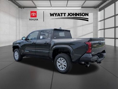 New 2026 Toyota Tacoma SR5 AWD/4WD image 3