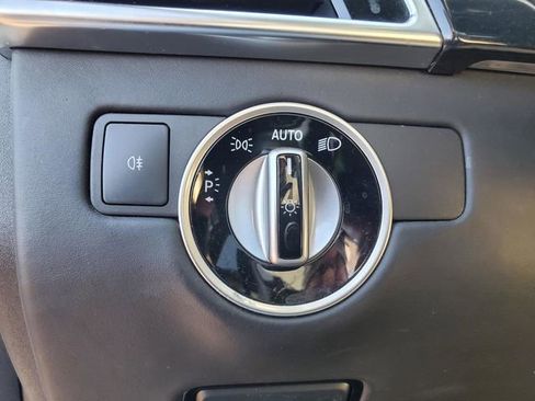 Used 2018 Mercedes-Benz GLS 550 4MATIC image 16