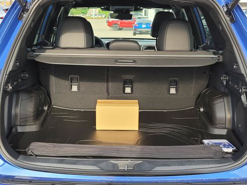 New 2026 Subaru Forester Touring AWD/4WD image 18