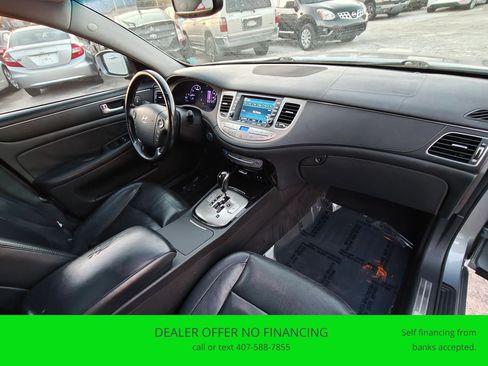 Used 2013 Hyundai Genesis 3.8 w/ Premium Pkg image 18