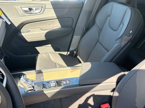 New 2026 Volvo XC60 B5 Plus w/ Climate Package image 20