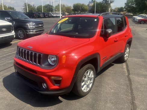 Used 2021 Jeep Renegade Limited w/ Trailer Tow Group AWD/4WD image 3