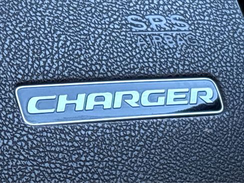 Used 2022 Dodge Charger SXT w/ Blacktop Package image 19