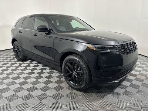Used 2026 Land Rover Range Rover Velar S AWD/4WD image 6