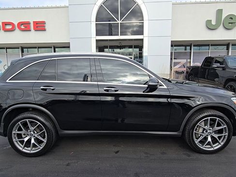 Used 2022 Mercedes-Benz GLC 300 4MATIC image 9