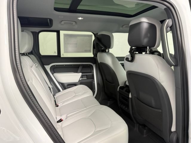 New 2026 Land Rover Defender 110 S AWD/4WD image 20