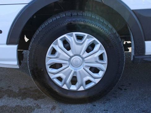 Used 2024 Ford Transit 350 XLT image 31