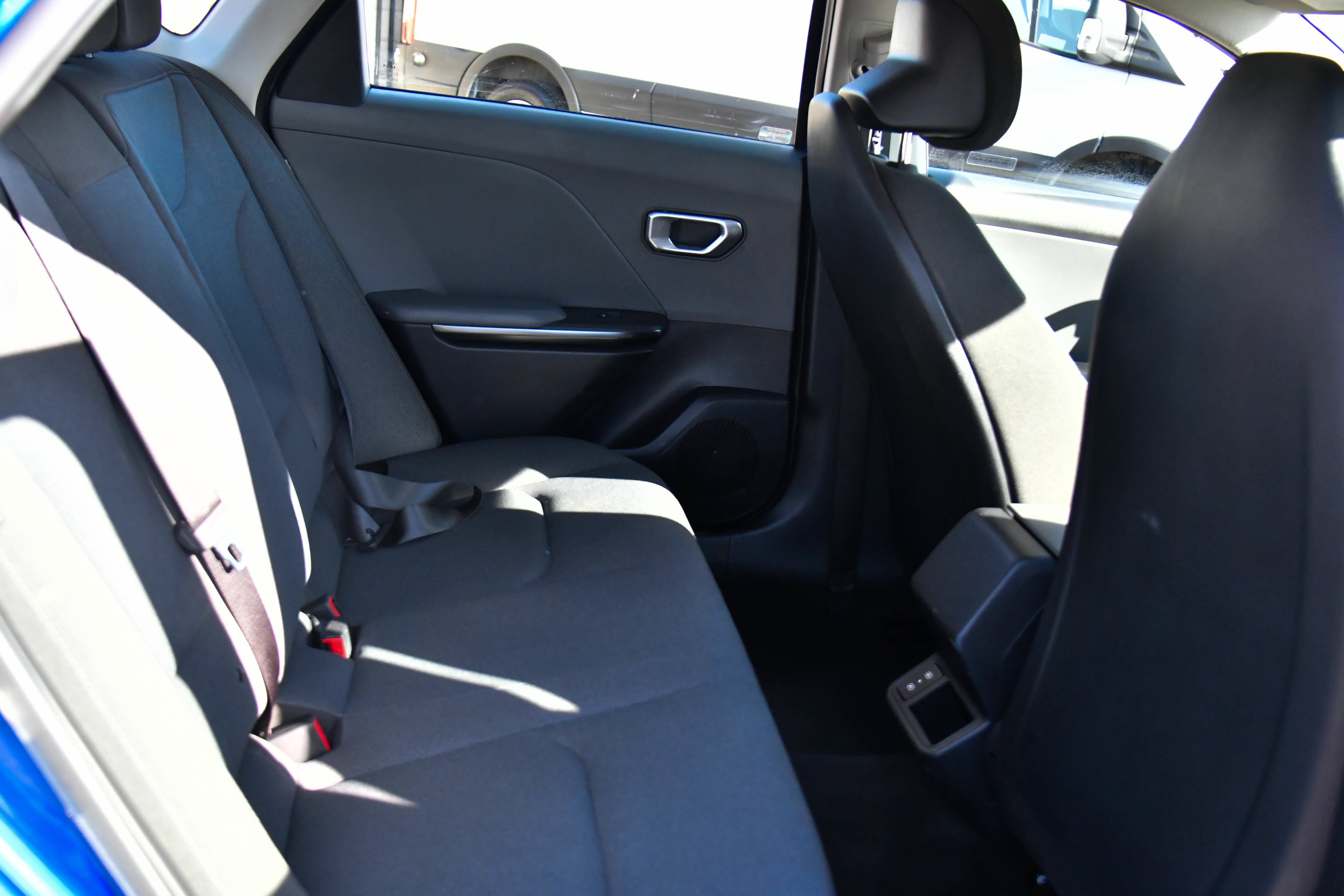 Used 2025 Kia K4 FWD image 41