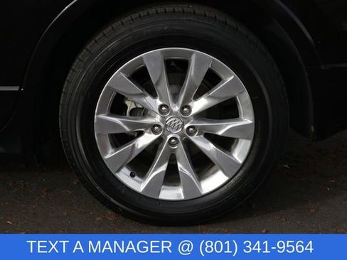 Used 2017 Buick Envision Essence image 10