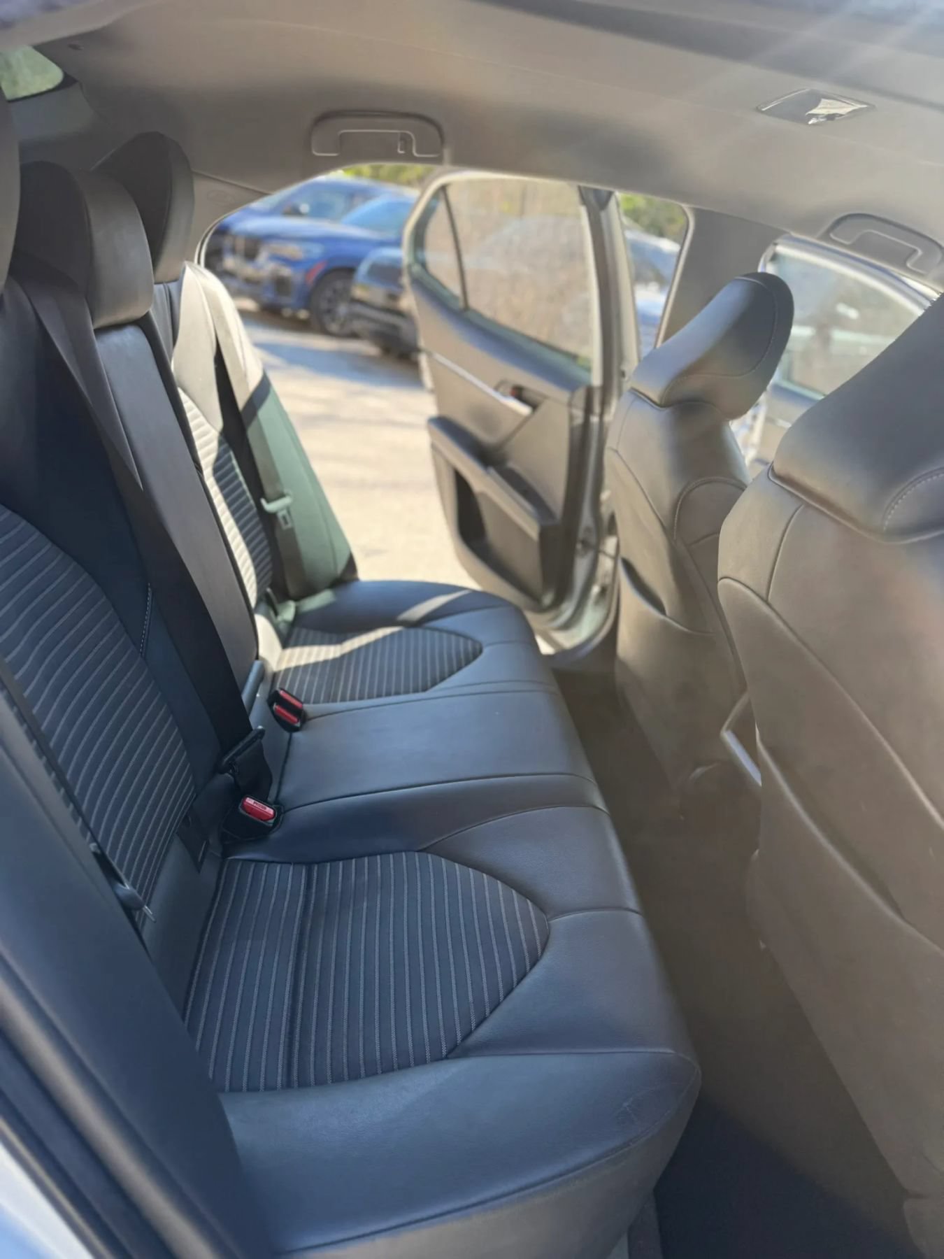 Used 2022 Toyota Camry SE FWD image 20