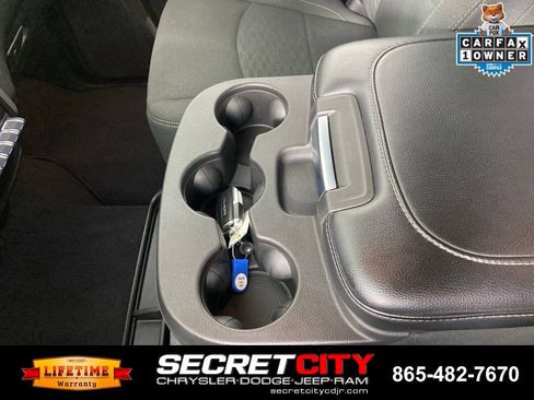 Used 2025 RAM 2500 Big Horn AWD/4WD image 23